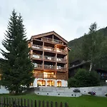 Europe & 4*